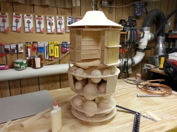 霸气老外用28.2万根火柴搭建国际空间站模型