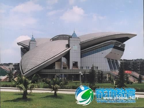 四川大学<a href=http://www.succedu.com target=_blank class=infotextkey>教育</a>部直属全国重点大学高水平研究型综合大学