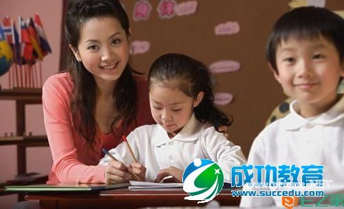 新时代家庭<a href=http://www.succedu.com target=_blank class=infotextkey>教育</a>面临三大变化