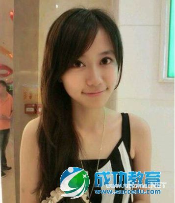 福建卧蚕<a href=http://www.succedu.com/jiaoyuzixun/xiaohuanvshen/ target=_blank class=infotextkey>美女</a>老师网络爆红 卧蚕<a href=http://www.succedu.com/jiaoyuzixun/xiaohuanvshen/ target=_blank class=infotextkey>美女</a>女神张