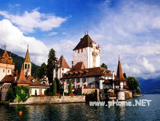 欧洲留学:瑞士萝实学院留学人数增速快