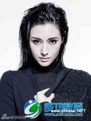 武大混血<a href=http://www.succedu.com/jiaoyuzixun/xiaohuanvshen/ target=_blank class=infotextkey>校花</a>火了 女星告诉你混血凭啥这么美私房照片个人资料微信QQ微博账号