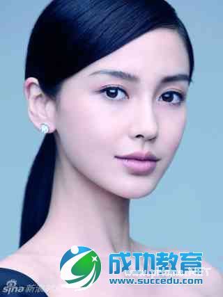 武大混血<a href=http://www.succedu.com/jiaoyuzixun/xiaohuanvshen/ target=_blank class=infotextkey>校花</a>火了 女星告诉你混血凭啥这么美私房照片个人资料微信QQ微博账号