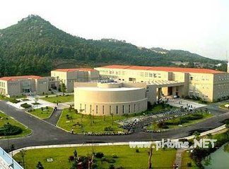 香港八所高校及其特色解析