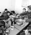 黑立发：有一种幸福叫坚守