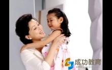 杨澜：我坚决支持女儿早恋  我们需要的只是正确的引导