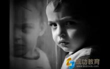 18岁天才少年自杀,越来越多学生患抑郁,怎么治?