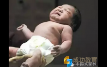 很多妈妈看晚了：孩子的出生方式影响终生