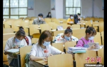 疫情稳定终于要正常开学了，@所有学生，新学期要这么开学！