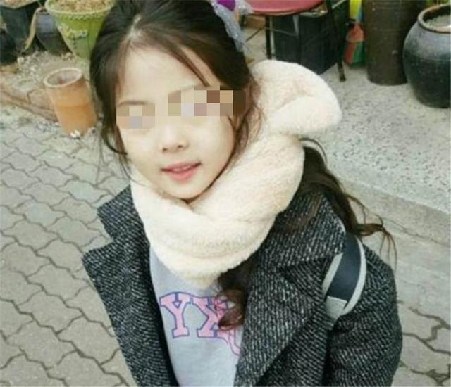 “养个漂亮闺女太糟心”，女儿越长越好看，却成了全家的心病