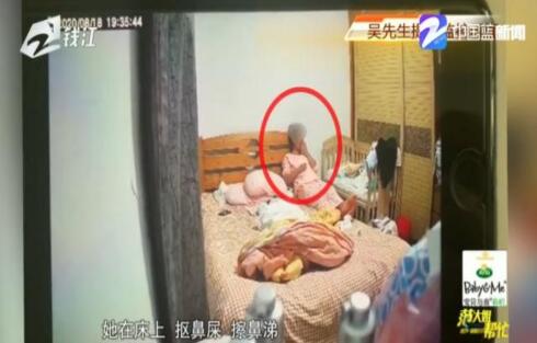 月嫂到家第一天，这一幕让人气炸：她干的事儿，太恶心了