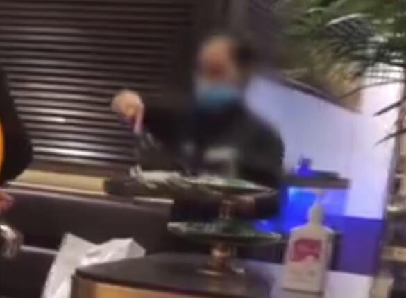 上海知名餐厅被曝用死蟹换活蟹什么情况?终于真相了,原来是这样!