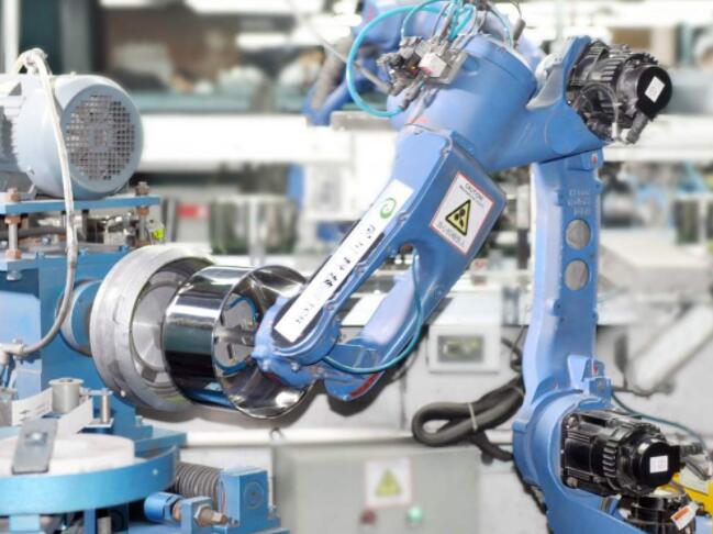 美推动“印太战略” 或将影响 中国周边安全形势！王毅回应