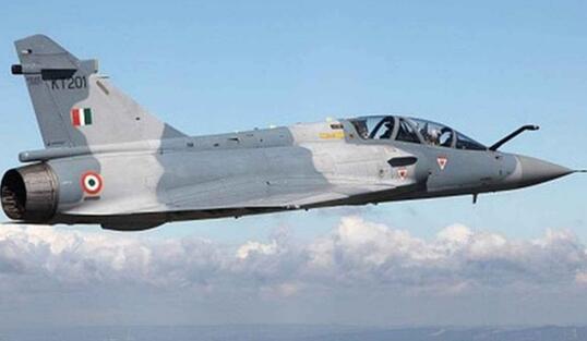 印媒放出狠话：为应对中国威胁 印军将精锐战机部署边境