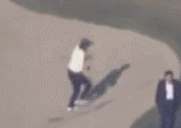 果然，当初是安倍在暗中使坏！