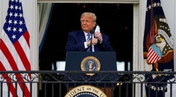 特朗普发推称已“免疫”，推特经标记其为误导性言论