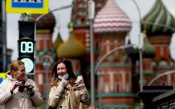 过分了！美国直接丢弃俄罗斯援助的呼吸机