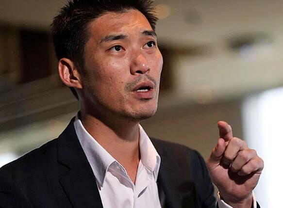 自作自受!4名“港独”欲进美领馆求庇护被拒! 自作自受!4名“港独”欲进美领馆求庇护被拒!