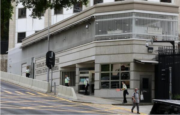 自作自受!4名“港独”欲进美领馆求庇护被拒! 自作自受!4名“港独”欲进美领馆求庇护被拒!