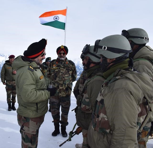 印媒:解放军将从边境 印媒:解放军将从边境