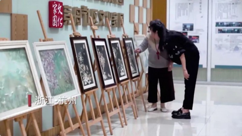 发现生活的美！88岁奶奶用鱼骨蟹脚作画上热搜【多图】
