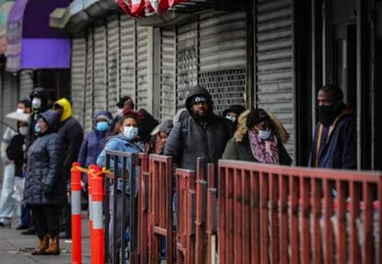 美国疫情严重失控，美高官总结致命原因：民众疲于防疫