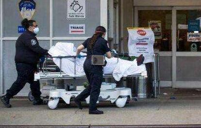 高能预警！成千上万美国大学生未检测就返乡，