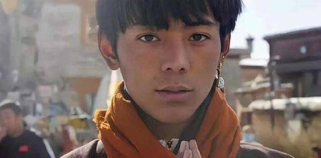 Battle!四川日报让丁真玩够早点回家 各省“大混斗”