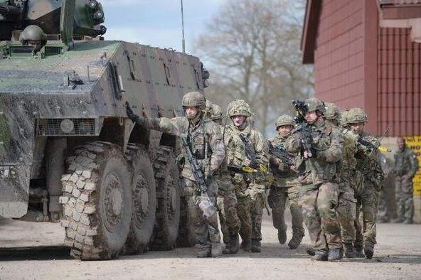 英法联军妄想和中国再搞“炮舰外交”？国防部:时代变了！