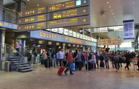 欧洲拉响疫情警报 关键时刻欧盟竟紧急叫停！