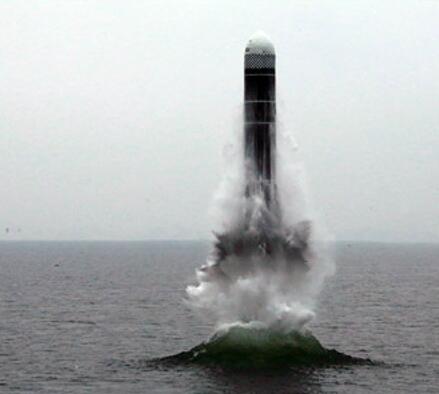 金正恩提及阅兵神秘导弹：是朝鲜核打击的一张王牌