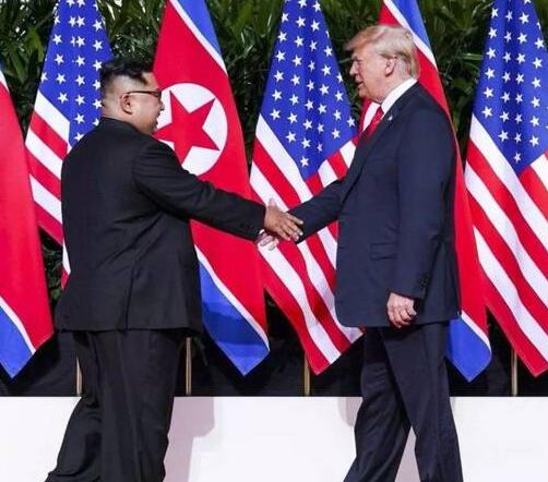 金正恩提及阅兵神秘导弹：是朝鲜核打击的一张王牌