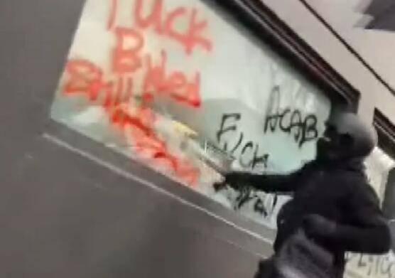 示威者野心不死！拜登就职典礼时，美国多地出现暴力抗议！