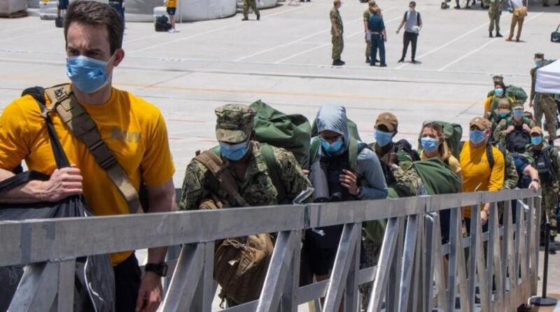 美军航母已经“老”的开始“失禁”了 美海军正考虑建轻航母 美军航母已经“老”的开始“失禁”了 美海军正考虑建轻航母