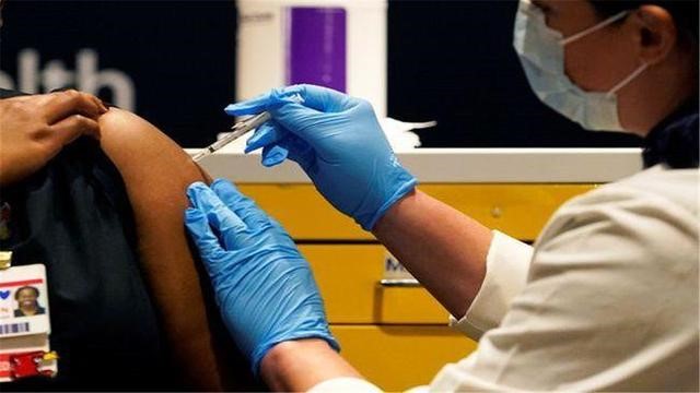 新冠疫情下数百万美国人还断电断水，又一场风暴要来了