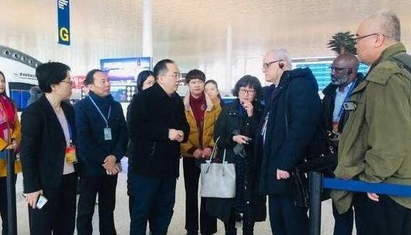 剧情反转后,《纽约时报》终于公开了采访世卫专家的实录 剧情反转后,《纽约时报》终于公开了采访世卫专家的实录