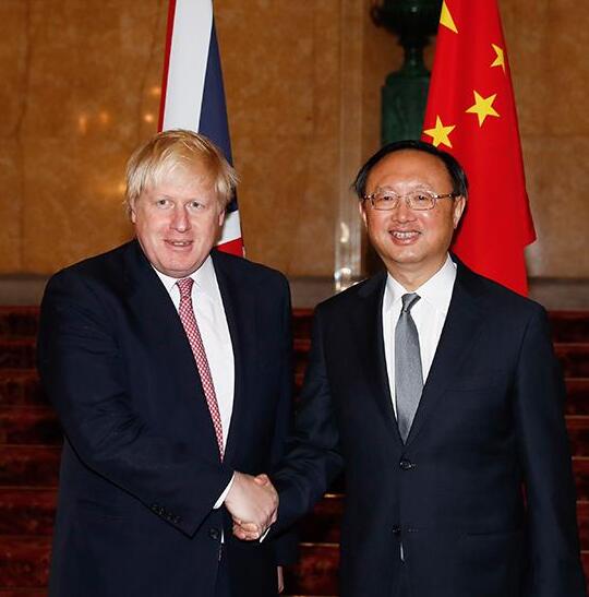 “外国媒体对中国恨之入骨？”英国大使不要再执迷不悟了