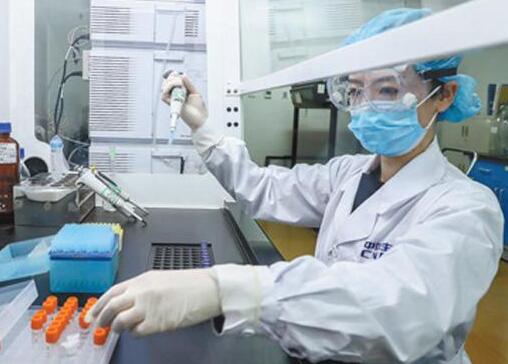 李显龙直言：在中美之间站队，我们真的承受不来