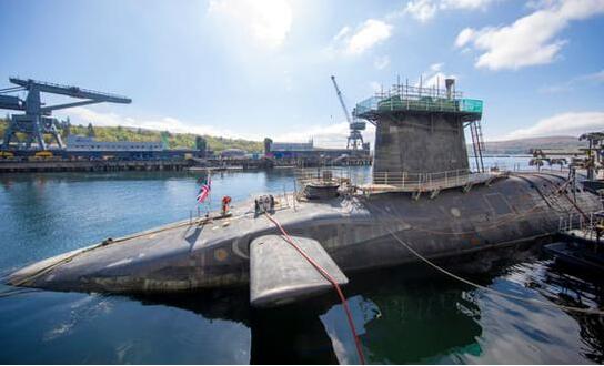 约翰逊遏华野心暴露 坚持向亚太部署航母还要扩核! 约翰逊遏华野心暴露 坚持向亚太部署航母还要扩核!