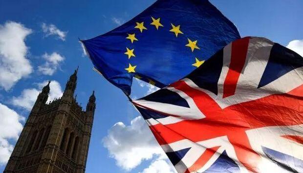 英国计划派航母支持“印太战略”，中国强烈谴责！