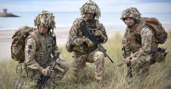 英国计划派航母支持“印太战略”，中国强烈谴责！