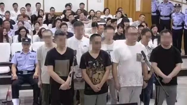 没技术没产品,这家“高科技”公司的老板却能月薪10万?