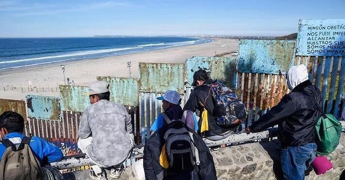 美国镇长束手无策！大量非法移民涌入后苦不堪言