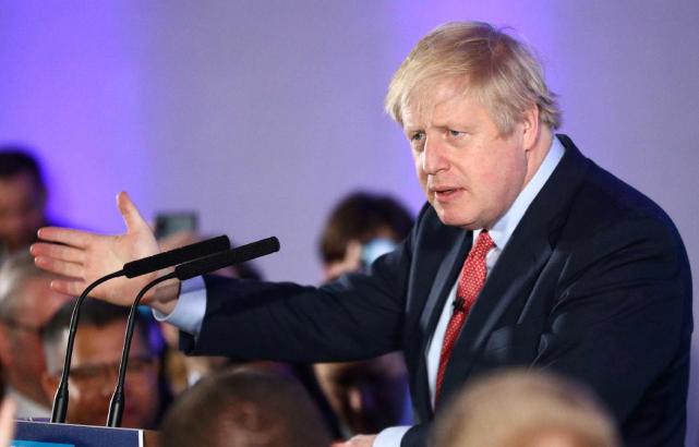 强力制裁英国 华春莹:北约还欠着中国人民的血债