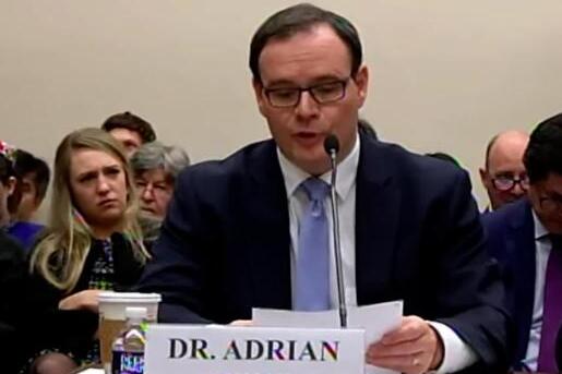 对中国下黑手背后！这个北欧国家，现在苦不堪言