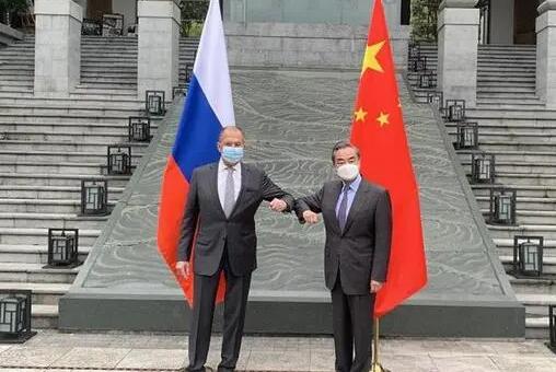 中伊25年战略合作释放4大重磅信号!美国这下惨了