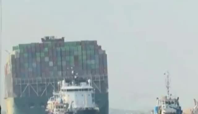 快讯!“长赐号”现在再次被移动,苏伊士运河交通恢复 快讯!“长赐号”现在再次被移动,苏伊士运河交通恢复