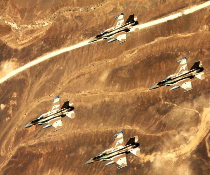 以色列炸了伊朗的船!释放3个重磅信号，中东危急