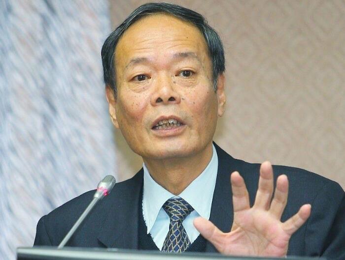 绿媒又给岛内喂食鸦片：美台