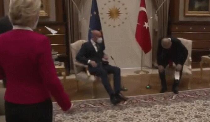 一把椅子引发国际危机 这些国家开始大骂出口! 一把椅子引发国际危机 这些国家开始大骂出口!